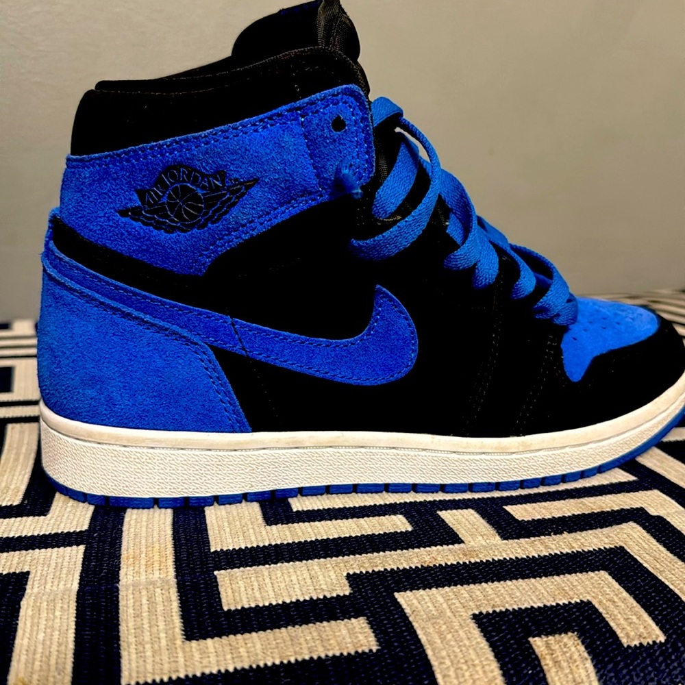 Air Jordan 1 Retro High OG ‘Royal Reimagined-Blue”